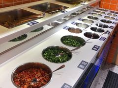 自助调料区-屋头串串(临江路店)