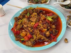 -老字号大盘鸡·丸子汤·抓饭