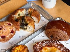 -LANLIZI BAKERY(COSMO店)