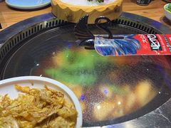 -山河屯铁锅炖·非遗东北菜(南山店)