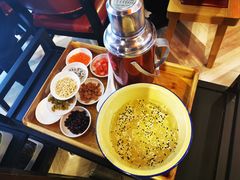 -热火朝天鲜切牛肉火锅(南强街巷店)