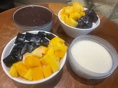 -小团圆糖水铺(襄阳南路店)