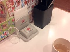 2011-12-22_17-38-07_342-食其家·牛丼咖喱(金桥国际店)