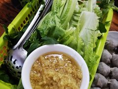 杂菜-章记正宗南岗鱼蛋火锅