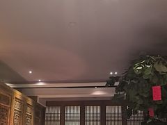 -八府香鸭·啫啫煲(华山路店)