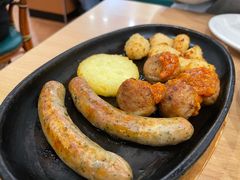 特色烤肠拼盘-萨莉亚意式餐厅(苏州食百家店)