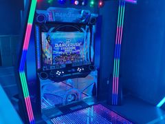 -世代星球·保龄球·镭战真人CS·团建(杨浦店)