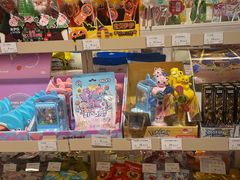 -来伊份(瑞虹天地瑞虹坊店)