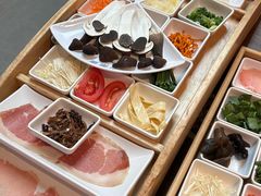 -芸南道·过桥米线(昆明老街旗舰店)