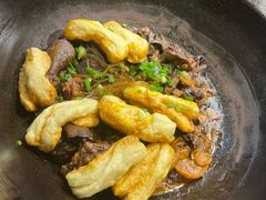 -鱼窝棚柴火铁锅炖(富山屯店)