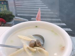 -鑫悦楼煎蟹·16年海鲜大排档