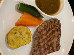 -斗牛士牛排餐厅(嘉里汇店)