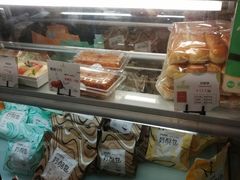-花园饼屋·吐司蛋糕面包(星海店)