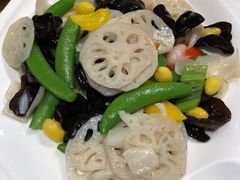 炒杂菜-巴扎美食·新疆菜·西域歌舞表演餐厅(新疆大厦店)