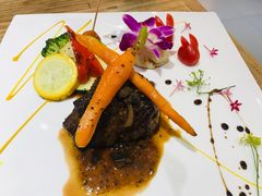 香煎菲力牛排-威克特披萨汉堡