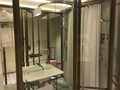 -香港油麻地王子酒店