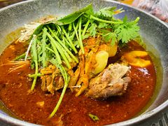 -喇喇排骨火锅·传统韩式脊骨汤(望京西园总店)