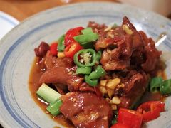 辣炒秘制滷猪蹄-静一餐厅·湖北菜(前门创始店)