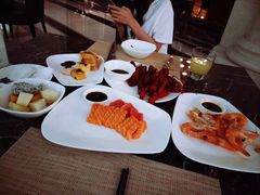 -漢咖啡·全服务式自助晚餐(武汉洲际酒店)