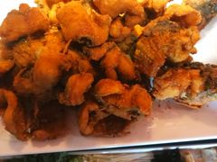 鮰鱼-八次方巴乡石锅鱼·金海湖水库活鱼(谷丰东路店)