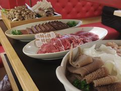-廖掌柜·重庆鲜货火锅(上海首店)