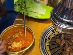 -老炉家木炭烤肉(长江国际店)