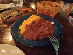 红烩牛肉蛋包饭-羽深肉铺 Steak & Wine