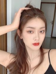 -AYO SALON