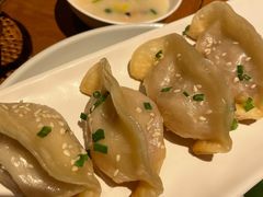香辣肉锅贴-苏小柳手作点心(控江旭辉分院)
