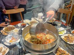 -老船舫·现做活鲜鱼馆(东郊记忆店)