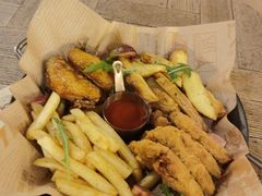 美式炸鸡拼盘-玖壹咖啡(临河街店)