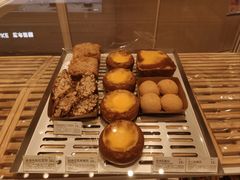 -好利来(上海长宁龙之梦店)