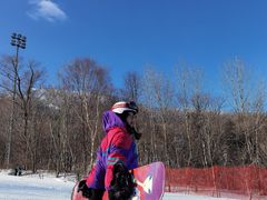 -亚布力新体委滑雪场