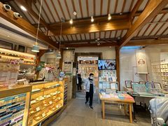 -猫的天空之城概念书店(苏州平江店)