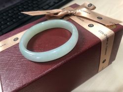 -北京七彩云南翡翠珠宝旗舰店(月坛店)