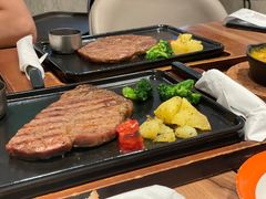 -必胜客(骡马市店)
