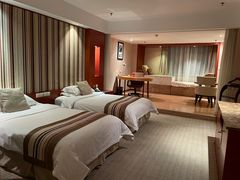 -爱时特套房酒店(会展中心远洋城店)