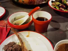 -毛辣果·贵州红酸汤牛肉火锅(西单店)