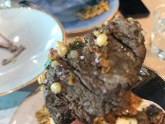 -悉尼塔旋转餐厅
