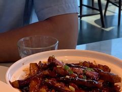 黄豆酱烧茄子-蔴将·川菜(黄龙万科店)