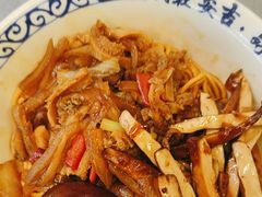 -梅溪·小伙子干挑面(安吉总店)