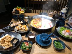 -湊湊火锅·茶憩(上海合生汇店)