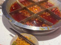 -厂花素芬九宫格火锅(红光店)