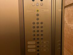 -上海明天广场JW万豪酒店