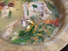 -抚仙湖生态石锅鱼野生菌(告庄店)