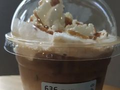 法式布蕾拿铁-瑞幸咖啡(永康金都大厦店)