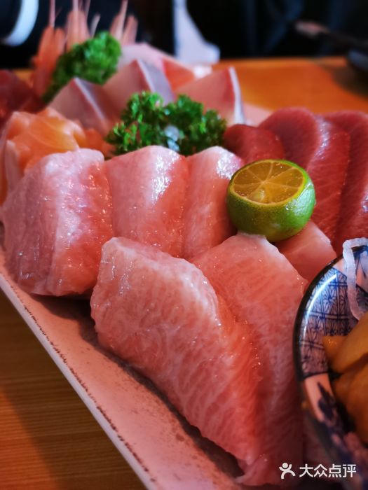 脍脍料理(祥和里店)蓝鳍金枪鱼鱼腹图片