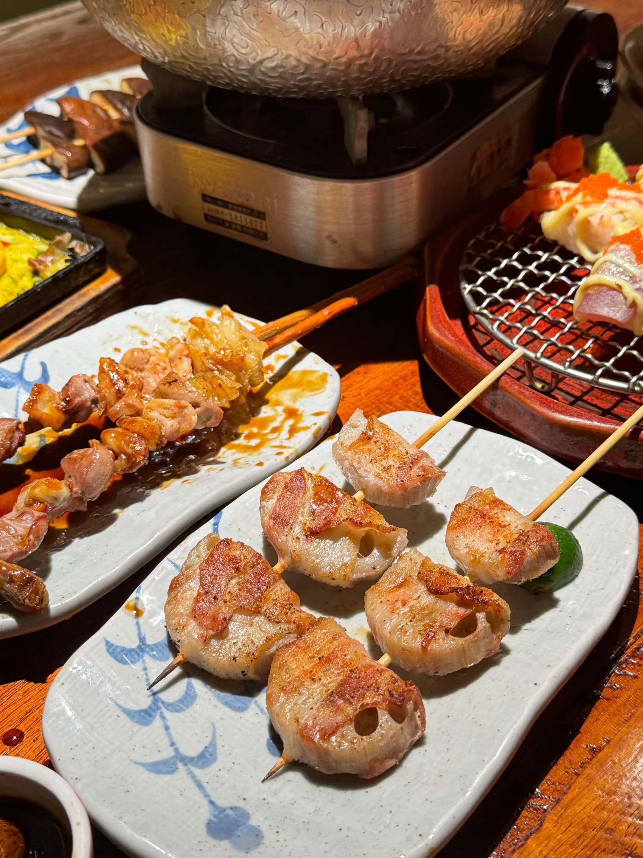 偏偏喜欢你,日式烧鸟屋的精致美味