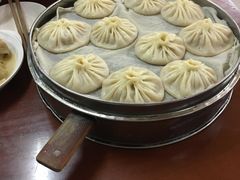茴香大肉灌汤包-东京包子楼(政七街店)