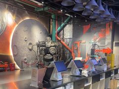 -极限PLAY运动娱乐新世界·团建派对潮玩休闲馆·室内蹦极高空游乐园